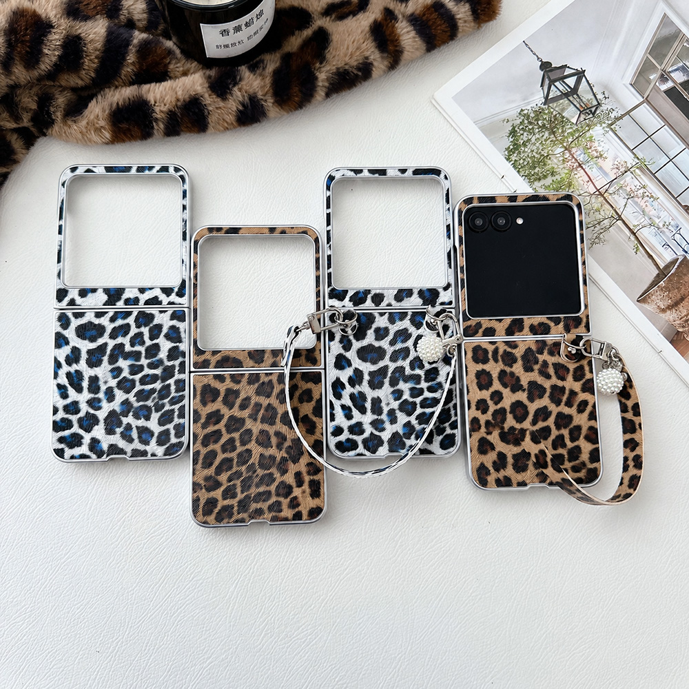 Travel Accessories Unisex - เคสโทรศัพท์พับลายเสือดาวสำหรับโมโตโรล่า ราซ 60 50 อัลตร้าพร้อมสายรัดข้อมือแบบถอดได้ฝาครอบกันกระแทกป้องกันการตกกระแทก
