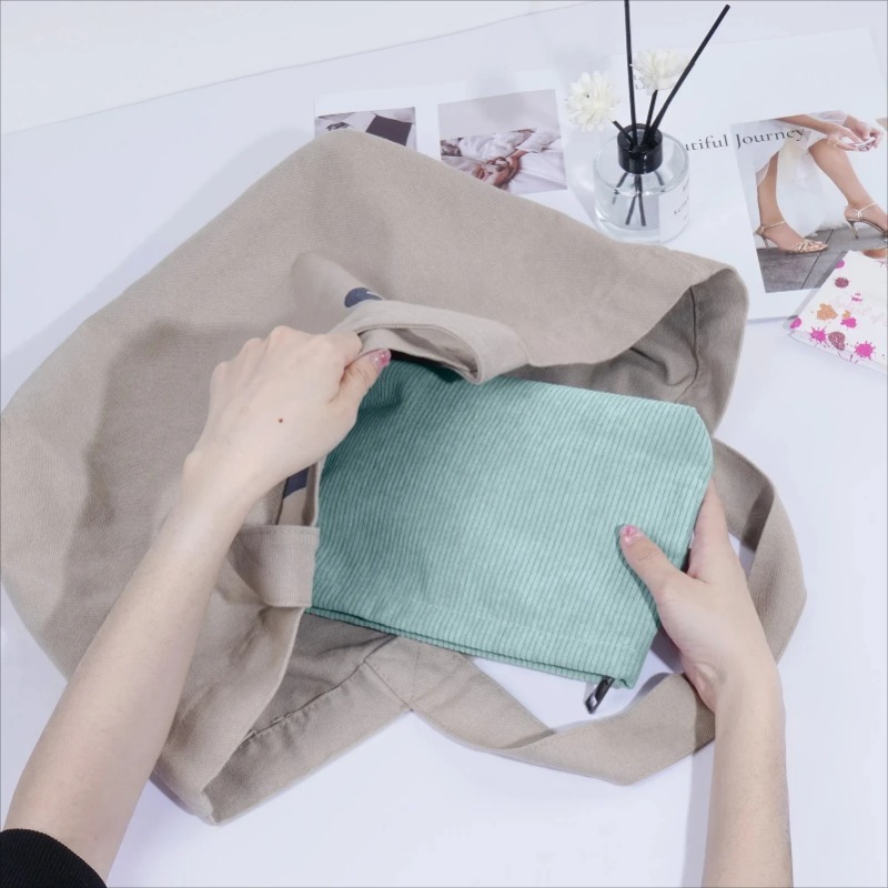 กระเป๋าเครื่องสำอางผ้าลูกฟูกแบ - Travel Accessories Toiletries บทวิจารณ์และราคา