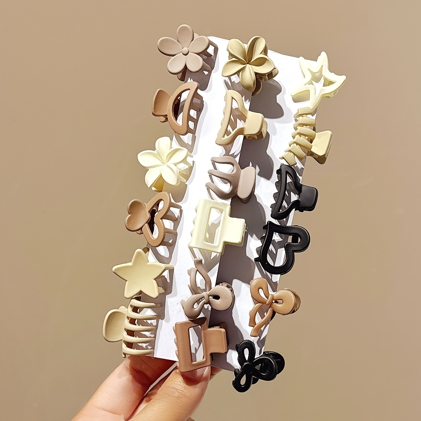 คลิปหนีบขนาดเล็กสีเบจแบบคละแบบ - Travel Accessories For 10 Year Old Girl บทวิจารณ์และราคา